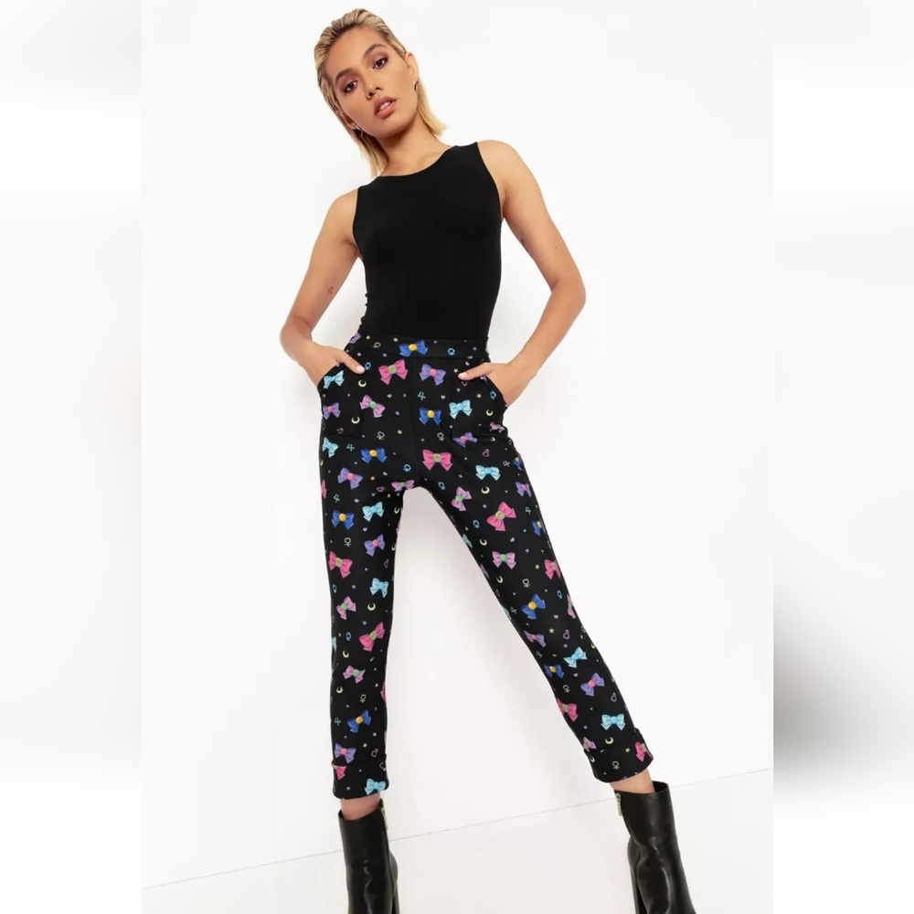 BNWT Blackmilk Sailor Moon Ribbon Cuffed Pants